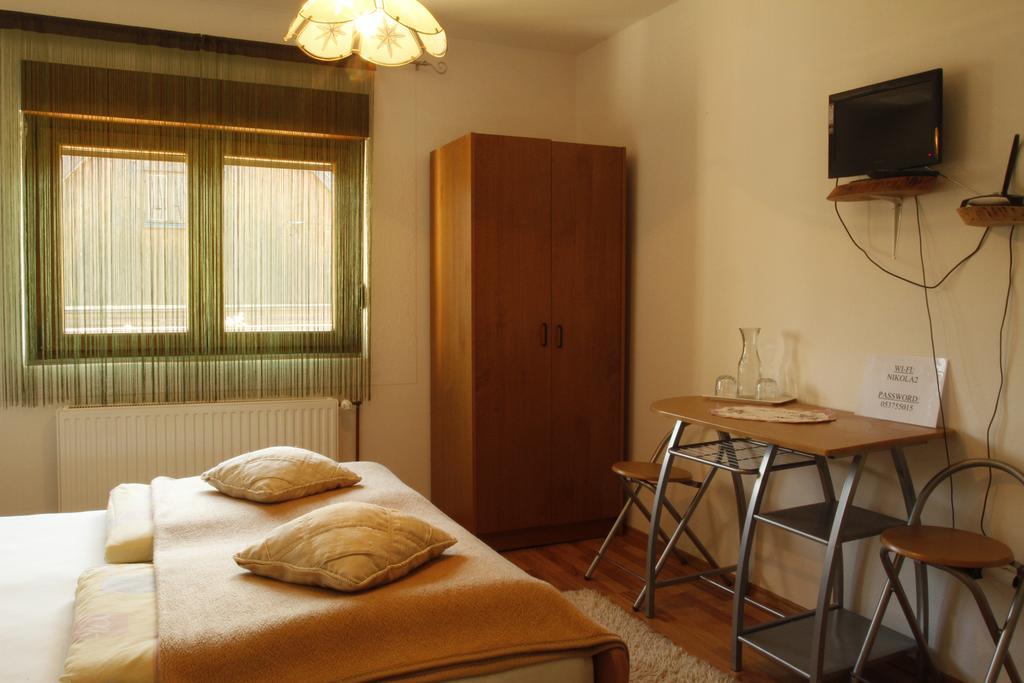 Hotel House Drakulic Korenica Exteriér fotografie