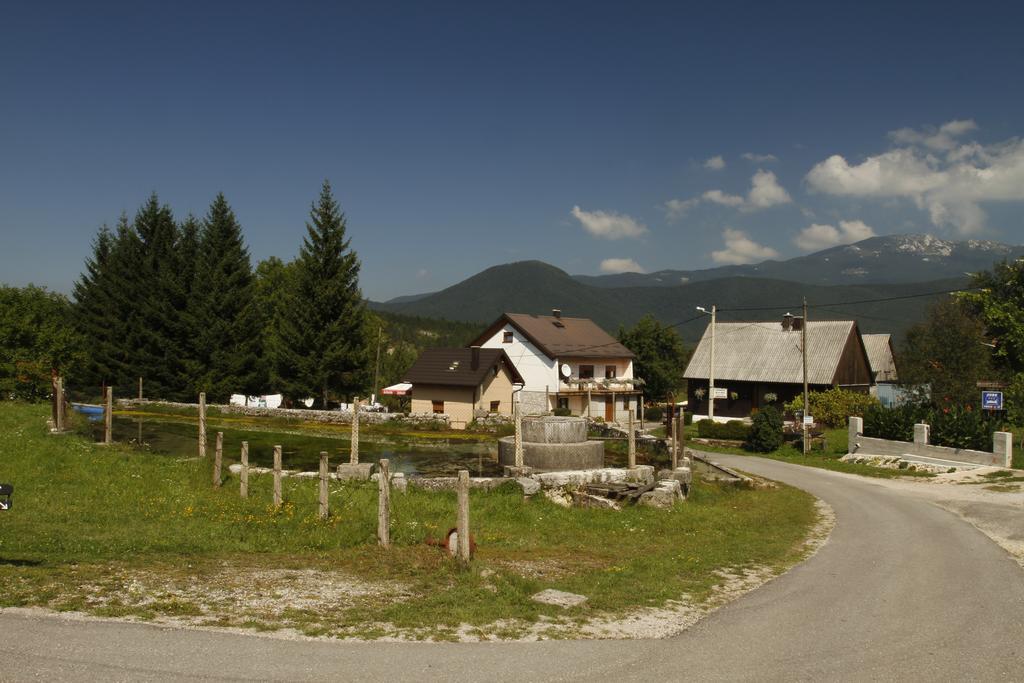 Hotel House Drakulic Korenica Exteriér fotografie